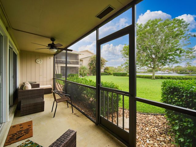 9130 SE Riverfront Terrace J, Jupiter, FL 33469