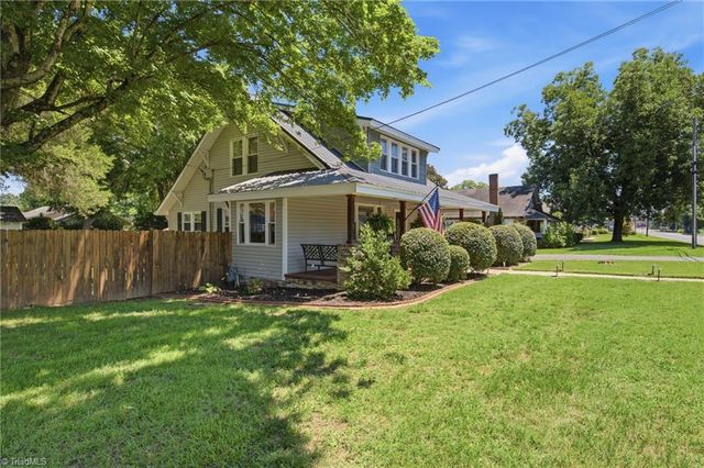 397 Wilkesboro Street, Mocksville, NC 27028