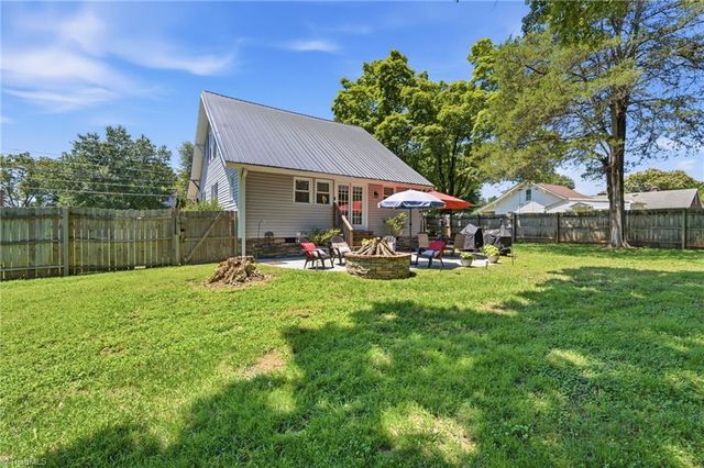 397 Wilkesboro Street, Mocksville, NC 27028