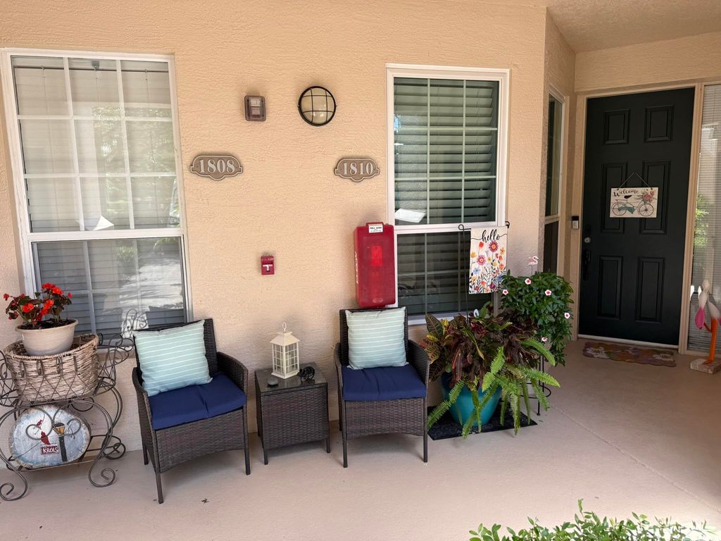 1810 Prestwick Pl, St Augustine, FL 32086