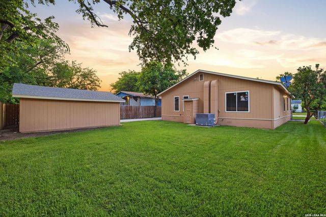 742 Royston Ave, San Antonio, TX 78225