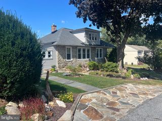 1432 VALLEY RD, Coatesville, PA 19320