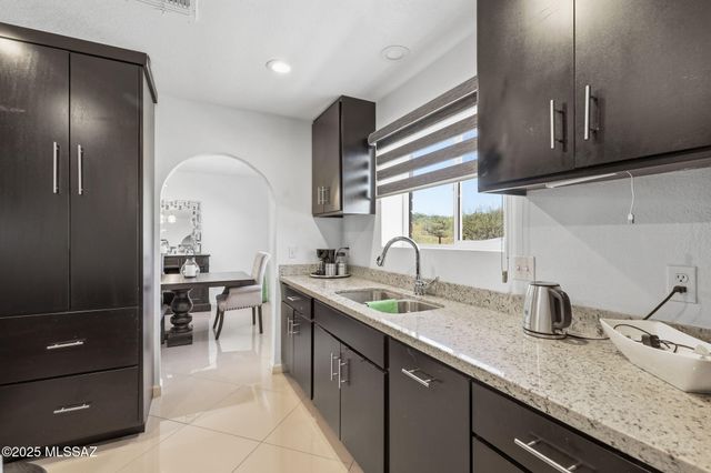 952 Via Plata, Rio Rico, AZ 85648