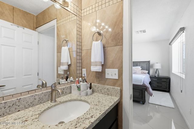 952 Via Plata, Rio Rico, AZ 85648