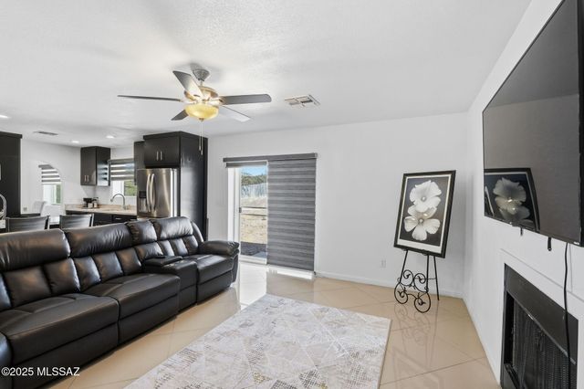 952 Via Plata, Rio Rico, AZ 85648