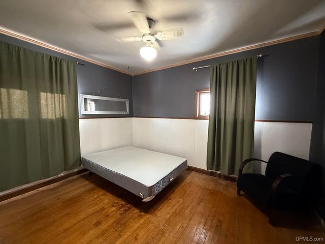 7894 E Summit Drive, Bessemer, MI 49911