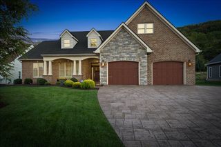 2531 Woods Meadow CT, Salem, VA 24153