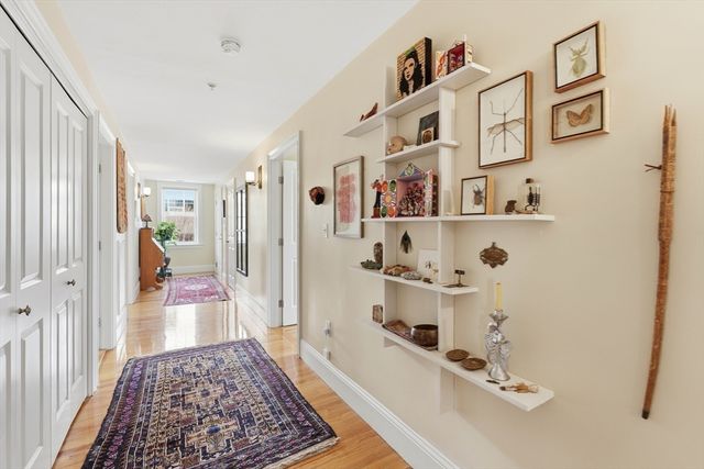 52 Thurston St 3, Somerville, MA 02145