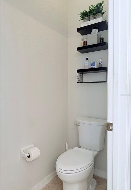 Image 25 of property listing at 1708 TRIANO CIRCLE 1708, Venice, FL 34292