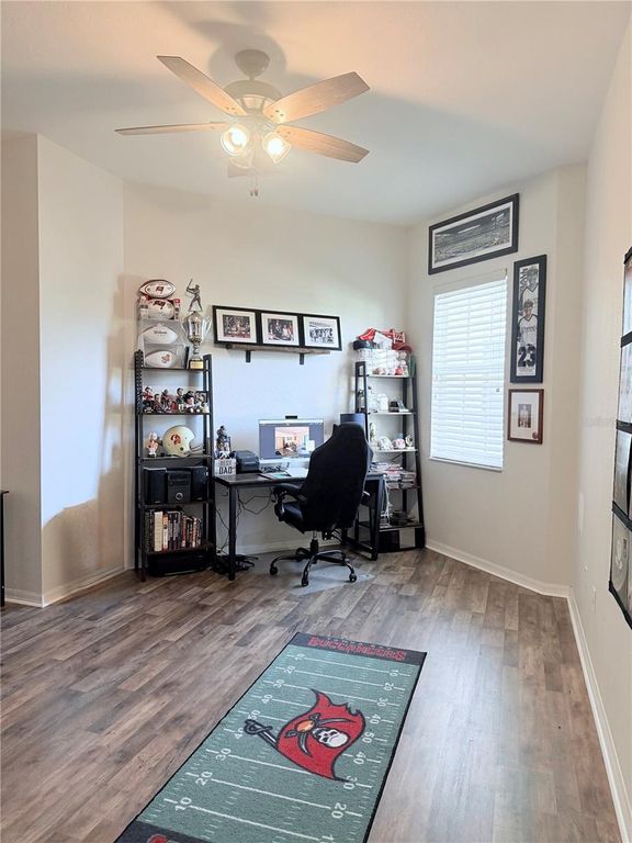 Image 27 of property listing at 1708 TRIANO CIRCLE 1708, Venice, FL 34292