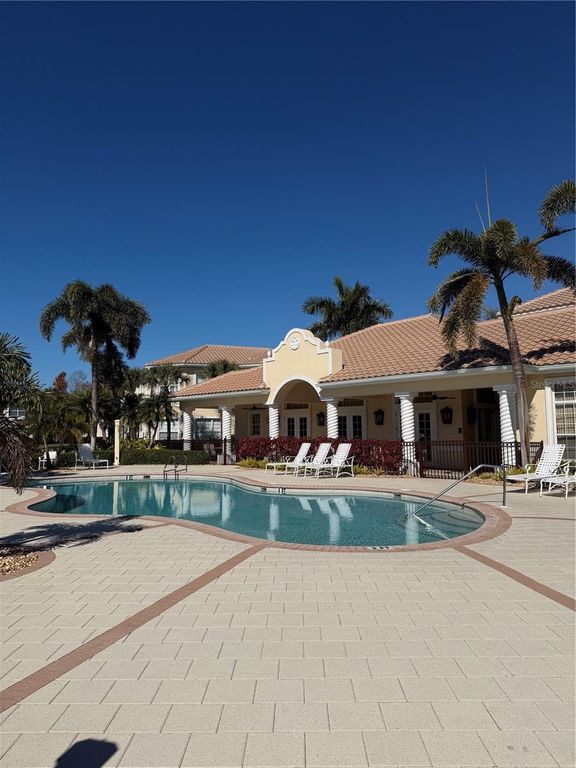 Image 41 of property listing at 1708 TRIANO CIRCLE 1708, Venice, FL 34292