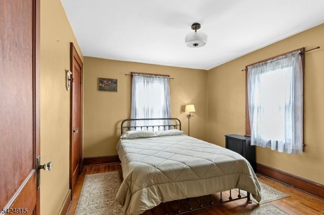 214 E Lincoln Ave, Roselle Park Boro, NJ 07204