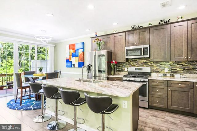 206 SHIELDS COURT, Monmouth Junction, NJ 08852