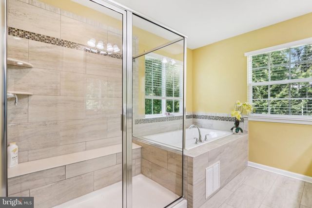 206 SHIELDS COURT, Monmouth Junction, NJ 08852