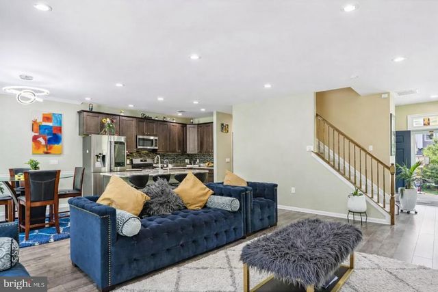 206 SHIELDS COURT, Monmouth Junction, NJ 08852