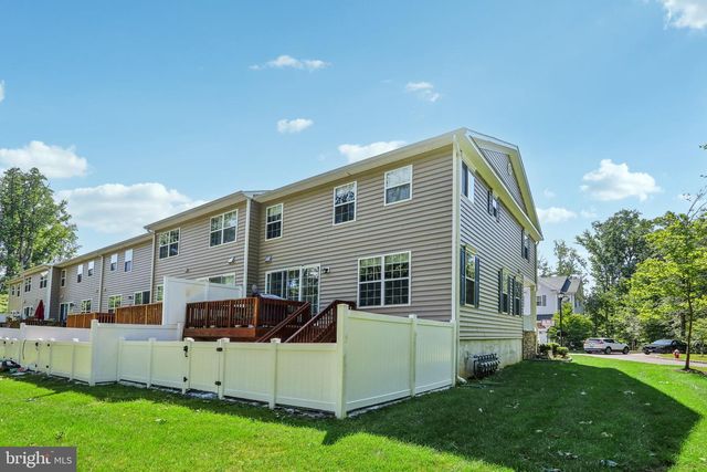 206 SHIELDS COURT, Monmouth Junction, NJ 08852