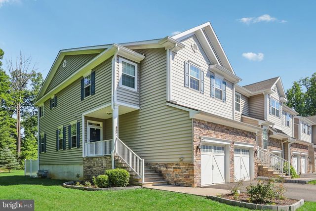 206 SHIELDS COURT, Monmouth Junction, NJ 08852