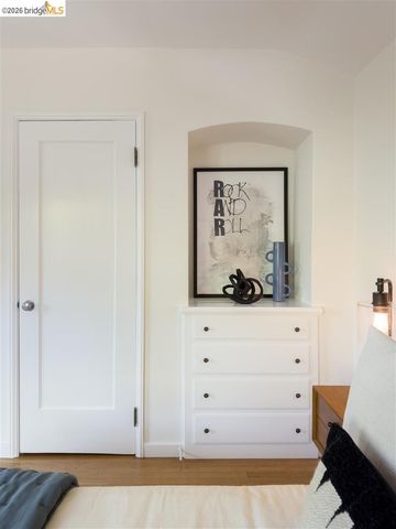 450 Vermont Ave, Berkeley, CA 94707