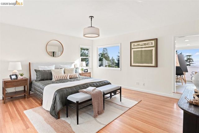 450 Vermont Ave, Berkeley, CA 94707