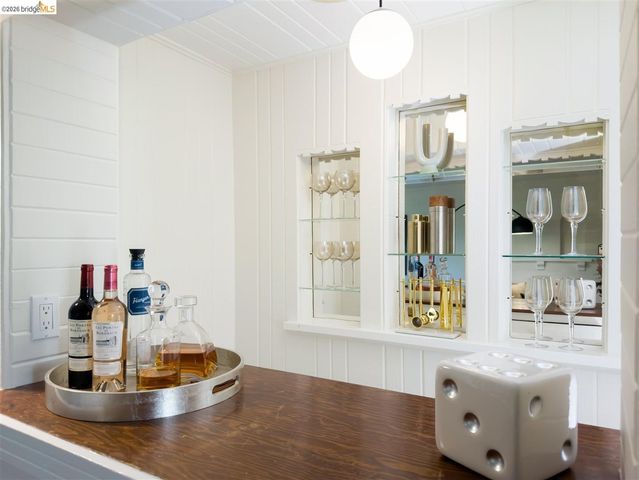 450 Vermont Ave, Berkeley, CA 94707