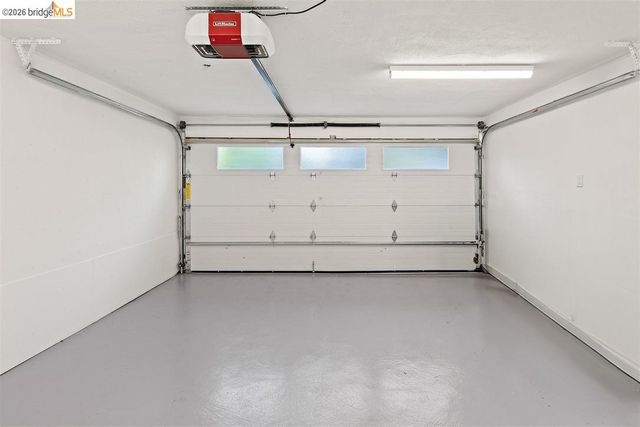 450 Vermont Ave, Berkeley, CA 94707