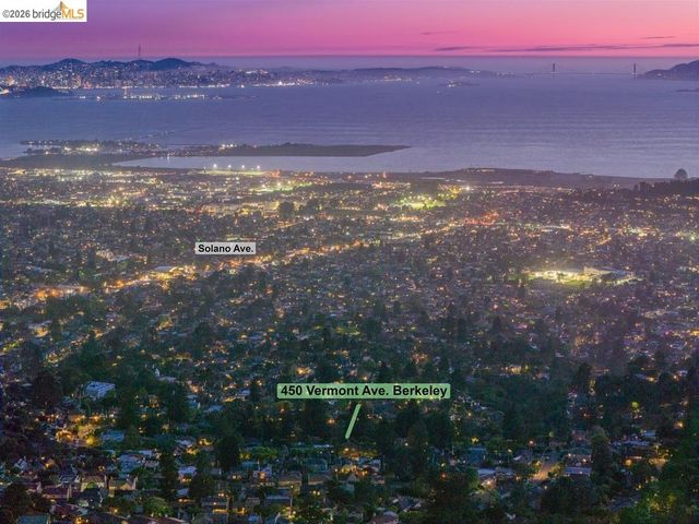 450 Vermont Ave, Berkeley, CA 94707