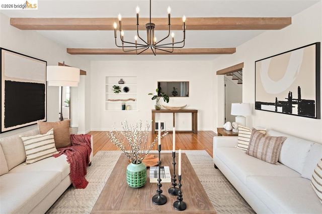 450 Vermont Ave, Berkeley, CA 94707