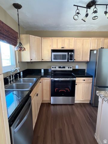 280 W 100 S, Midway, UT 84049