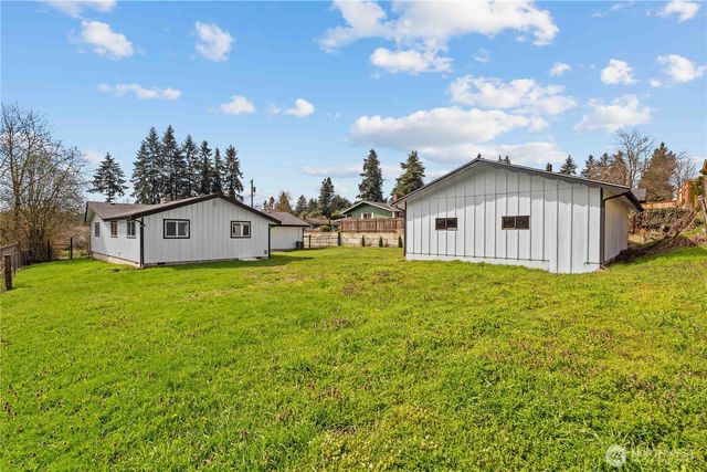 1511 34th Avenue Ct SW, Puyallup, WA 98373