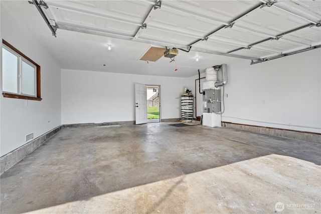 1511 34th Avenue Ct SW, Puyallup, WA 98373