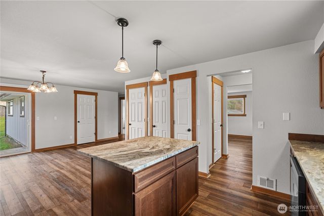 1511 34th Avenue Ct SW, Puyallup, WA 98373