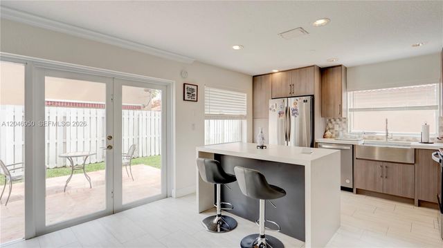 1237 NW 125th Ter, Sunrise, FL 33323
