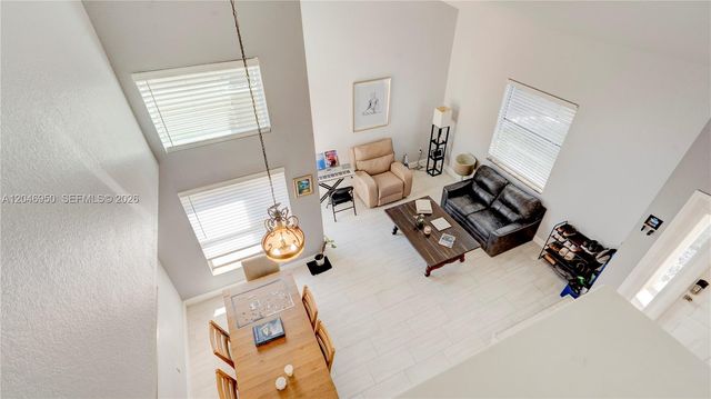 1237 NW 125th Ter, Sunrise, FL 33323
