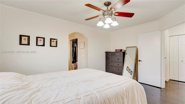 1237 NW 125th Ter, Sunrise, FL 33323