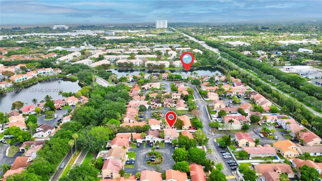 1237 NW 125th Ter, Sunrise, FL 33323