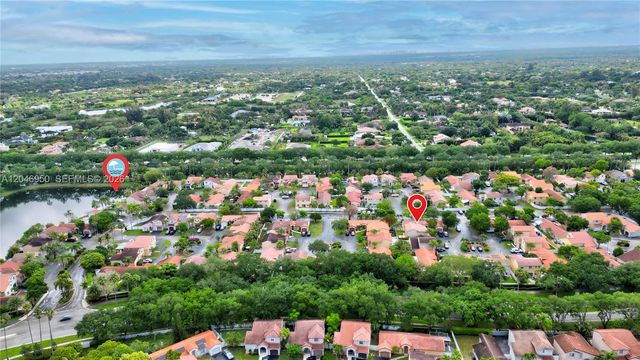 1237 NW 125th Ter, Sunrise, FL 33323
