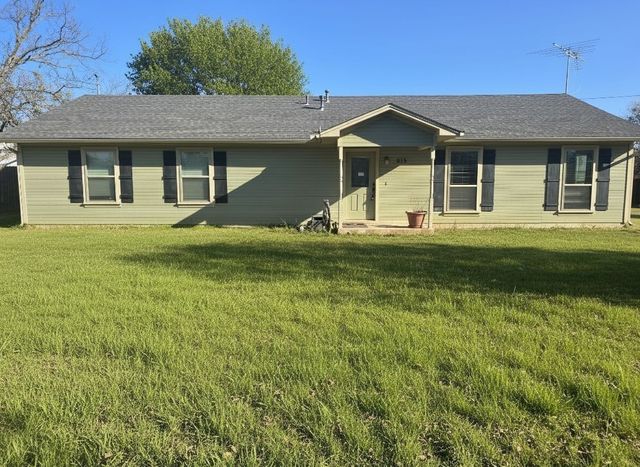 615 N Lamar Street, Tioga, TX 76271