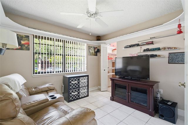 2917 FIG COURT, Palm Harbor, FL 34684