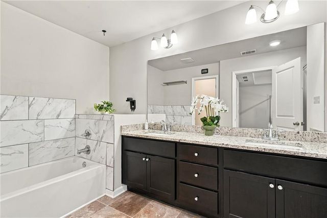 432 Mulberry Row SE, Atlanta, GA 30354