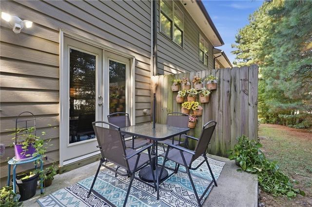 432 Mulberry Row SE, Atlanta, GA 30354
