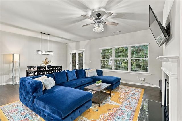 432 Mulberry Row SE, Atlanta, GA 30354