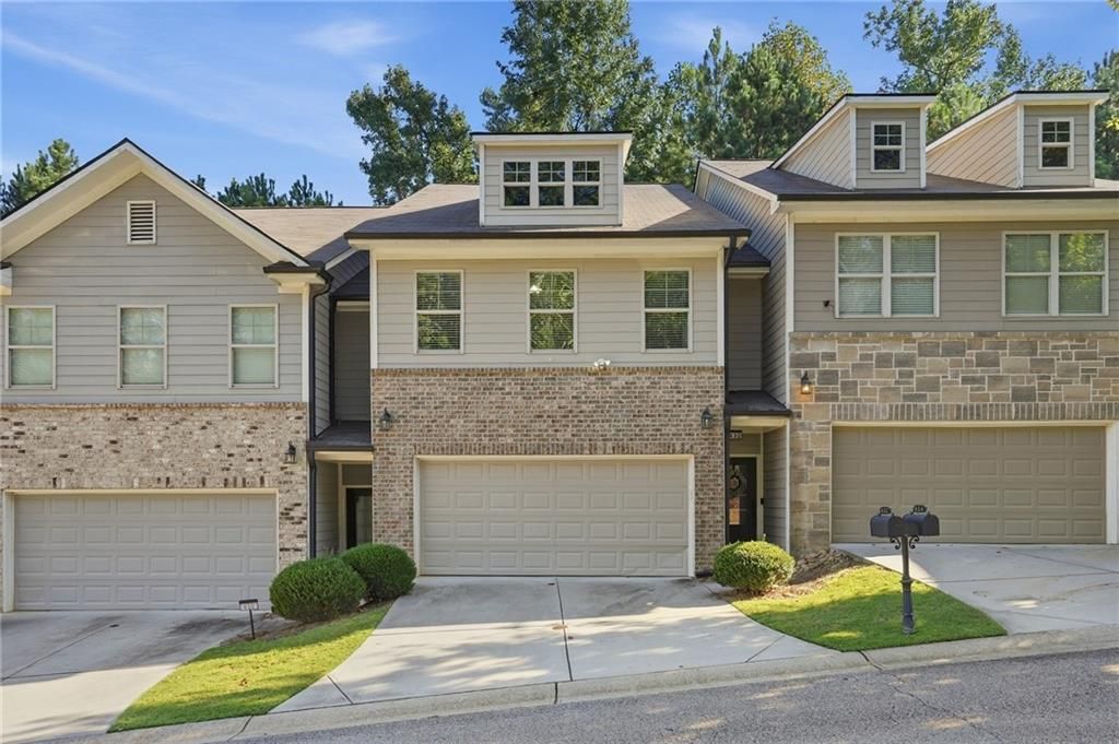 432 Mulberry Row SE, Atlanta, GA 30354