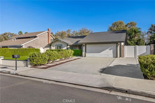 11162 Cochran, Riverside, CA 92505