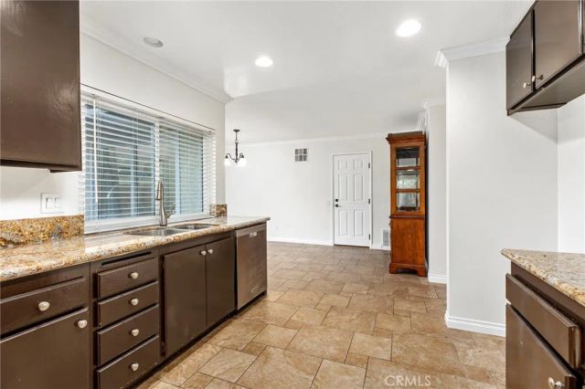 11162 Cochran, Riverside, CA 92505