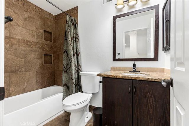 11162 Cochran, Riverside, CA 92505