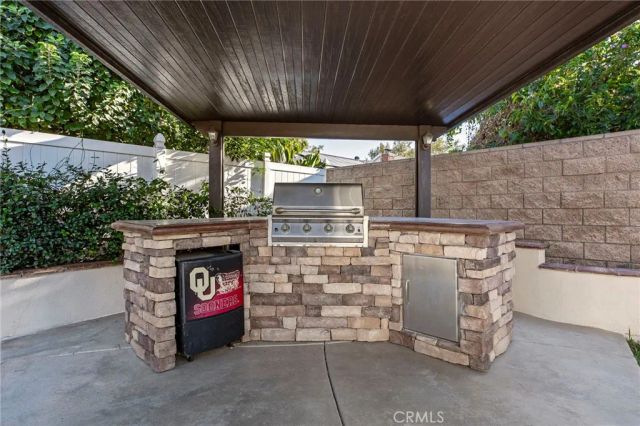 11162 Cochran, Riverside, CA 92505