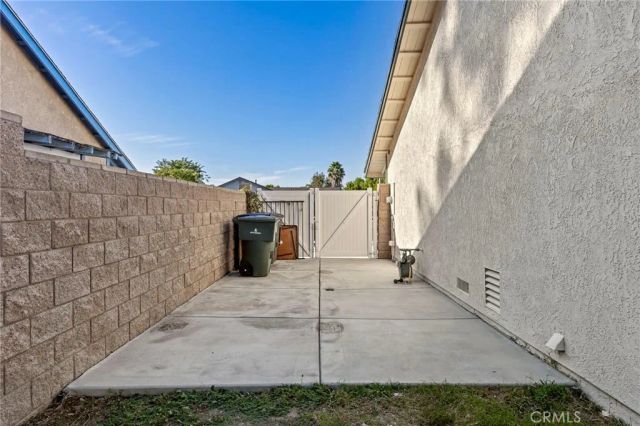 11162 Cochran, Riverside, CA 92505