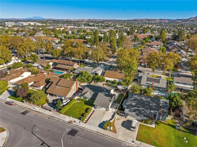 11162 Cochran, Riverside, CA 92505