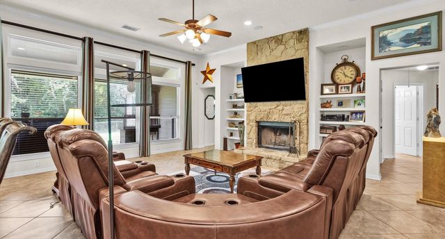9445 Cr 415 E, Navasota, TX 77868