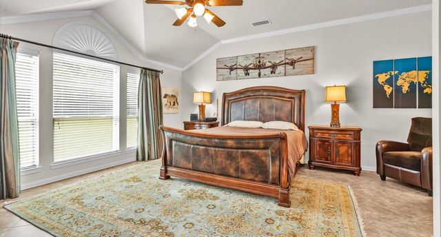 9445 Cr 415 E, Navasota, TX 77868